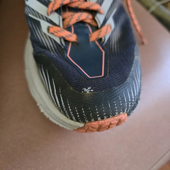 HOKA SPEEDGOAT 4 - Picture 8 of 9